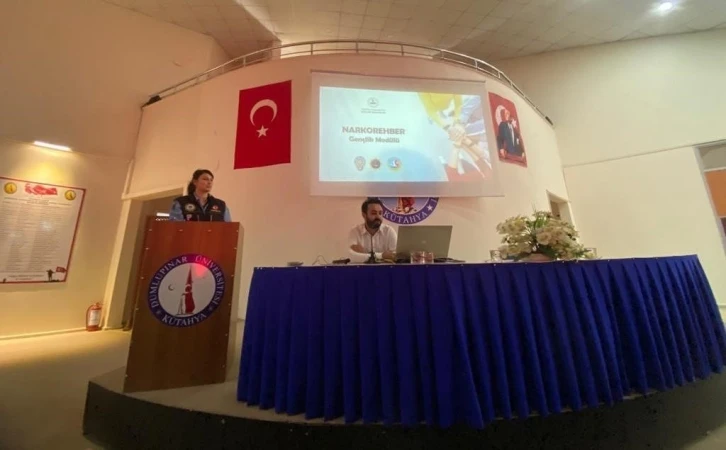 K&uuml;tahya&rsquo;da "En İyi Narkotik Polisi Anne" ve &ldquo;Narko Gen&ccedil;lik&rdquo; projesi etkinlikleri
