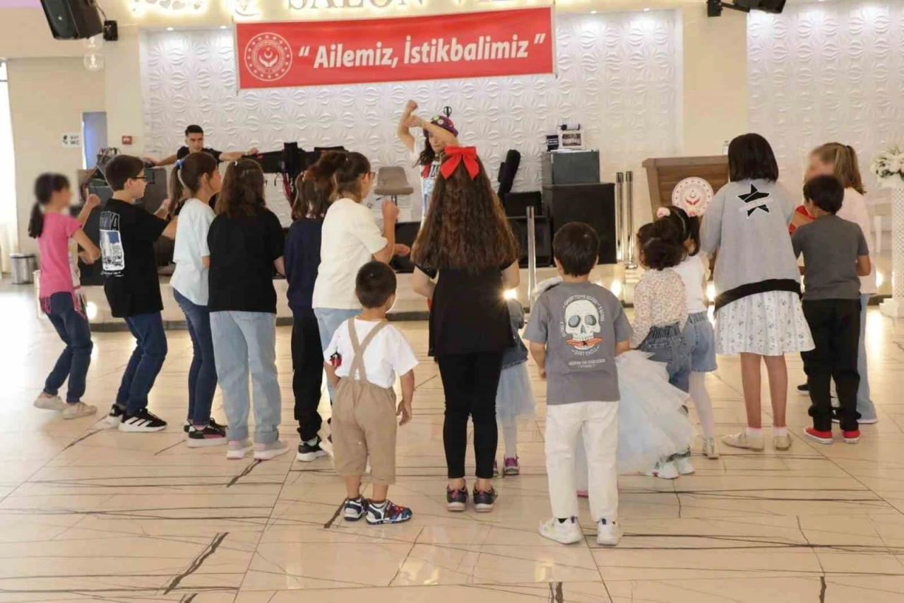 Kütahya’da "Koruyucu Aile Şenliği" etkinliği