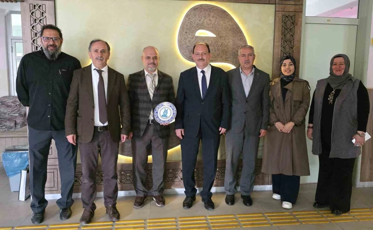 K&uuml;tahya&rsquo;da "Senin G&ouml;z&uuml;nden İyilik" temalı fotoğraf yarışması d&uuml;zenlendi
