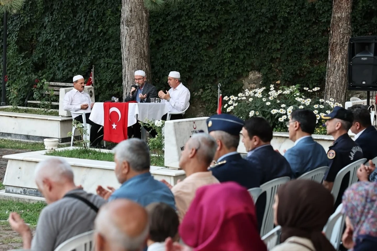 Kütahya’da şehit ve gaziler için mevlit programı düzenlendi
