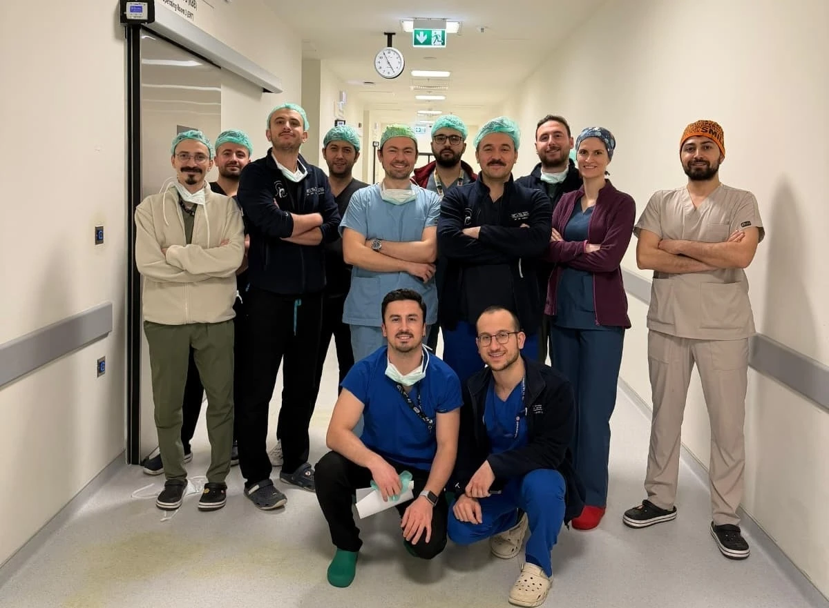 K&uuml;tahya&rsquo;da ses teli felcinde ilk başarılı sinir yaması ameliyatı
