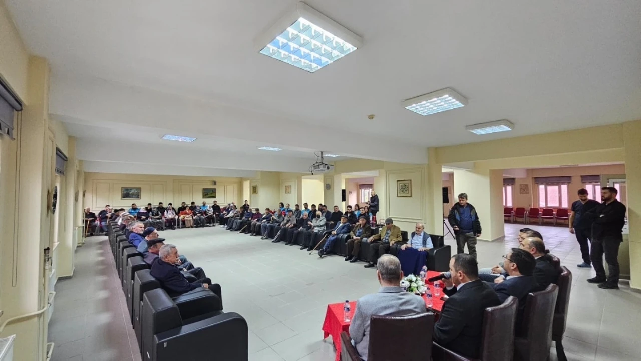 Kütahya İl Müftülüğü huzurevinde program düzenledi
