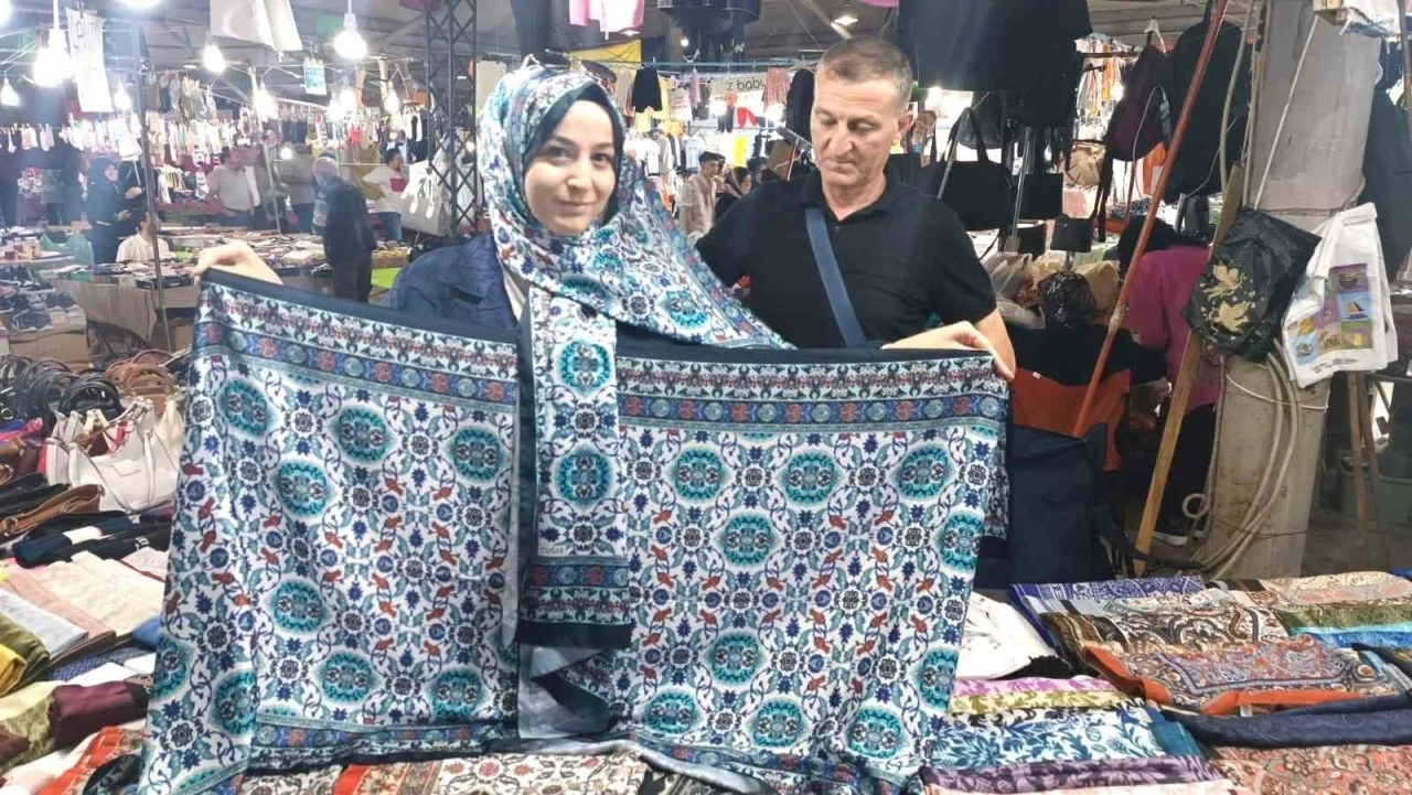 Kütahya’nın çini deseni şallarla buluştu
