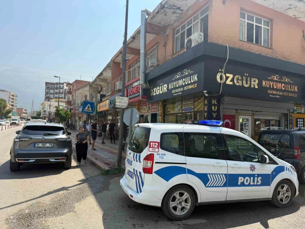 Kuyumcu soygunu esnafın uyanıklığıyla başarısız sonuçlandı
