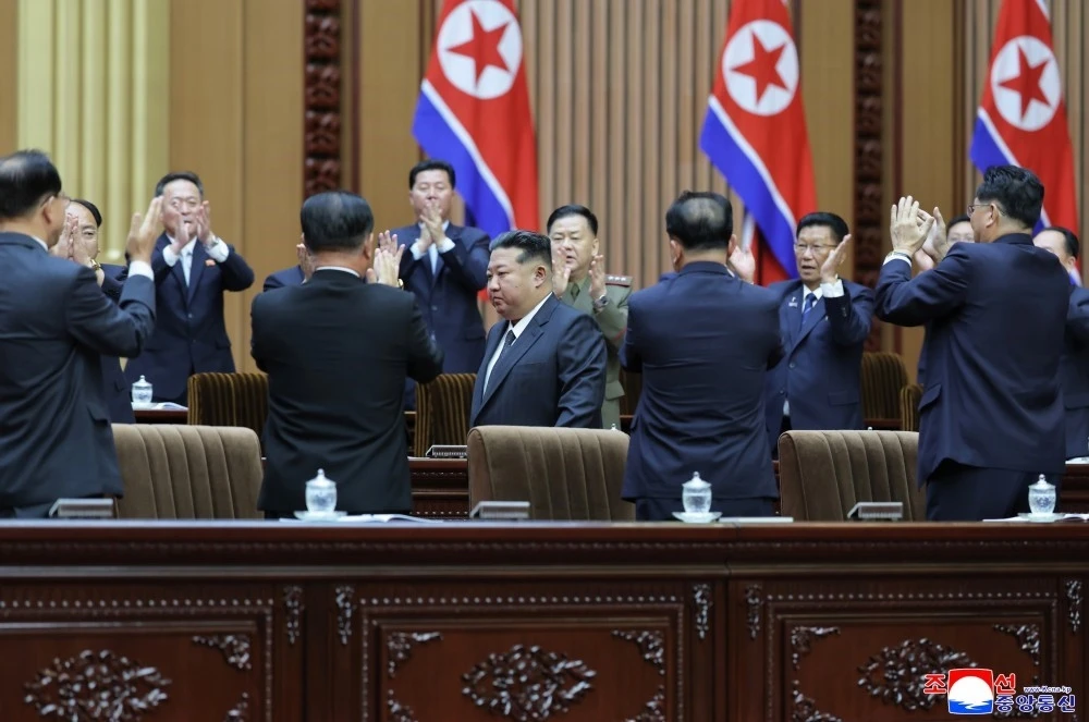 Kuzey Kore lideri Kim’den ABD’ye müzakere sinyali: &quot;Nükleer silahsızlanma takıntısından vazgeçerlerse, masaya oturabiliriz&quot;
