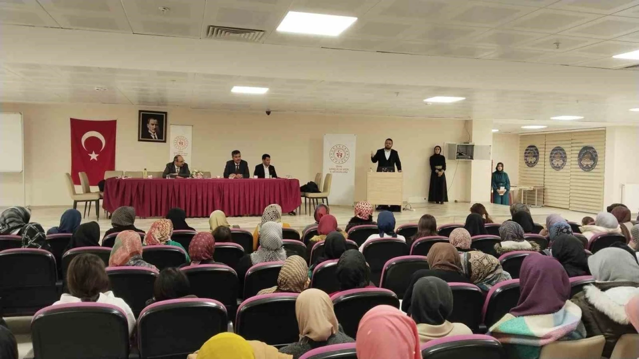 KYK yurdunda kandil programı ger&ccedil;ekleştirildi
