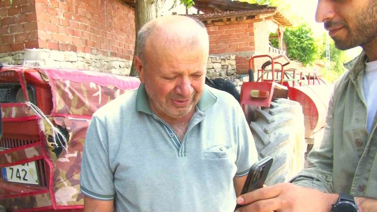 Lastiği patlak traktörüyle yangına su taşıyan çiftçi İHA’ya konuştu:
