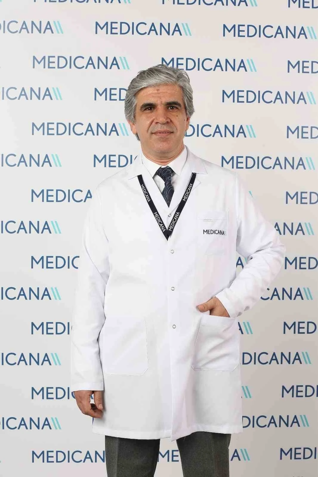 Lens kullanmak isteyenlere uzmanlardan uyarı: &quot;Önce doktorunuza gitmelisiniz&quot;
