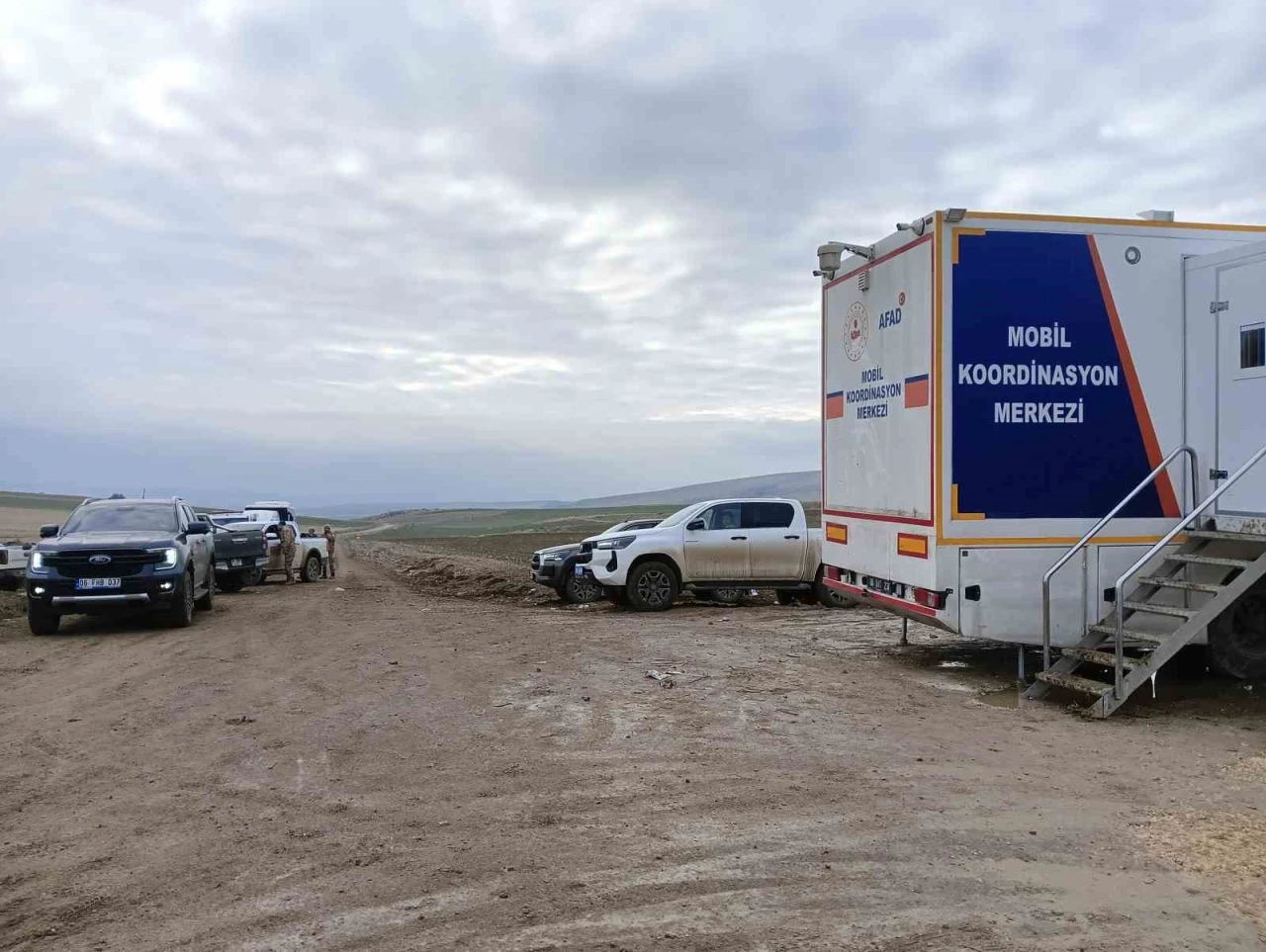 Libya heyetini taşıyan u&ccedil;ağın d&uuml;şt&uuml;ğ&uuml; b&ouml;lgedeki &ccedil;alışmalar 3. g&uuml;n&uuml;nde de devam ediyor
