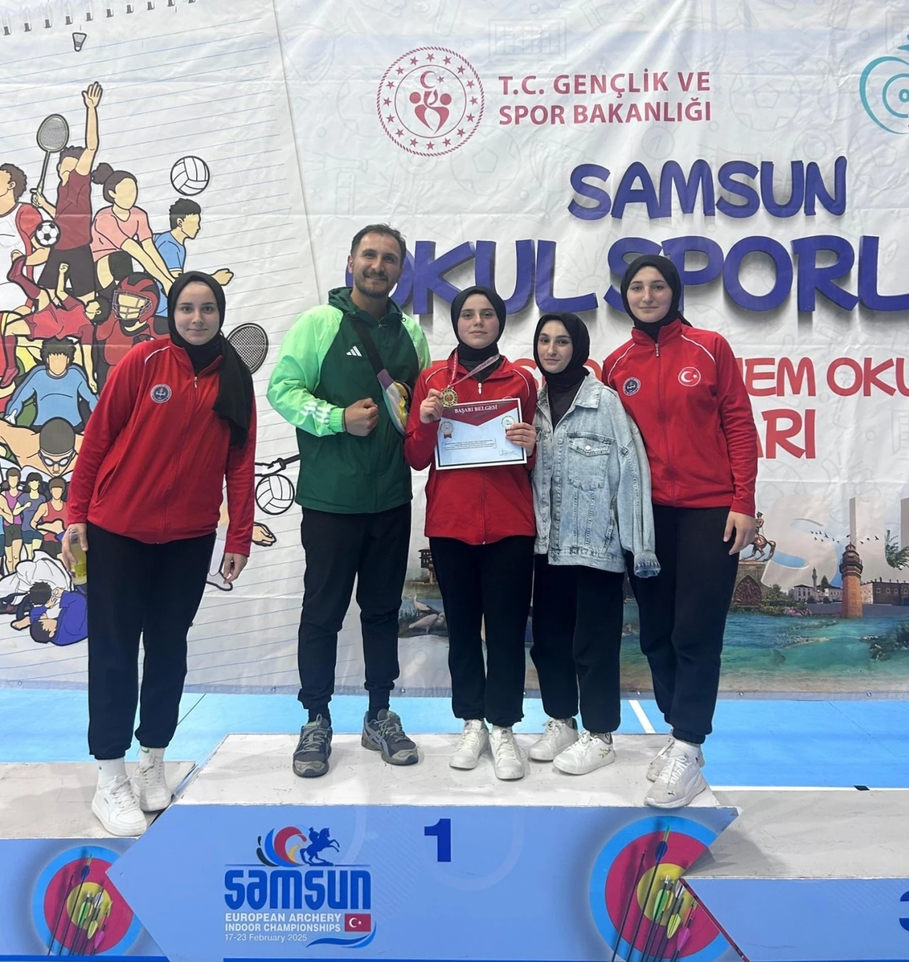 Lise öğrencisi Zengin bilek güreşinde Türkiye şampiyonu oldu
