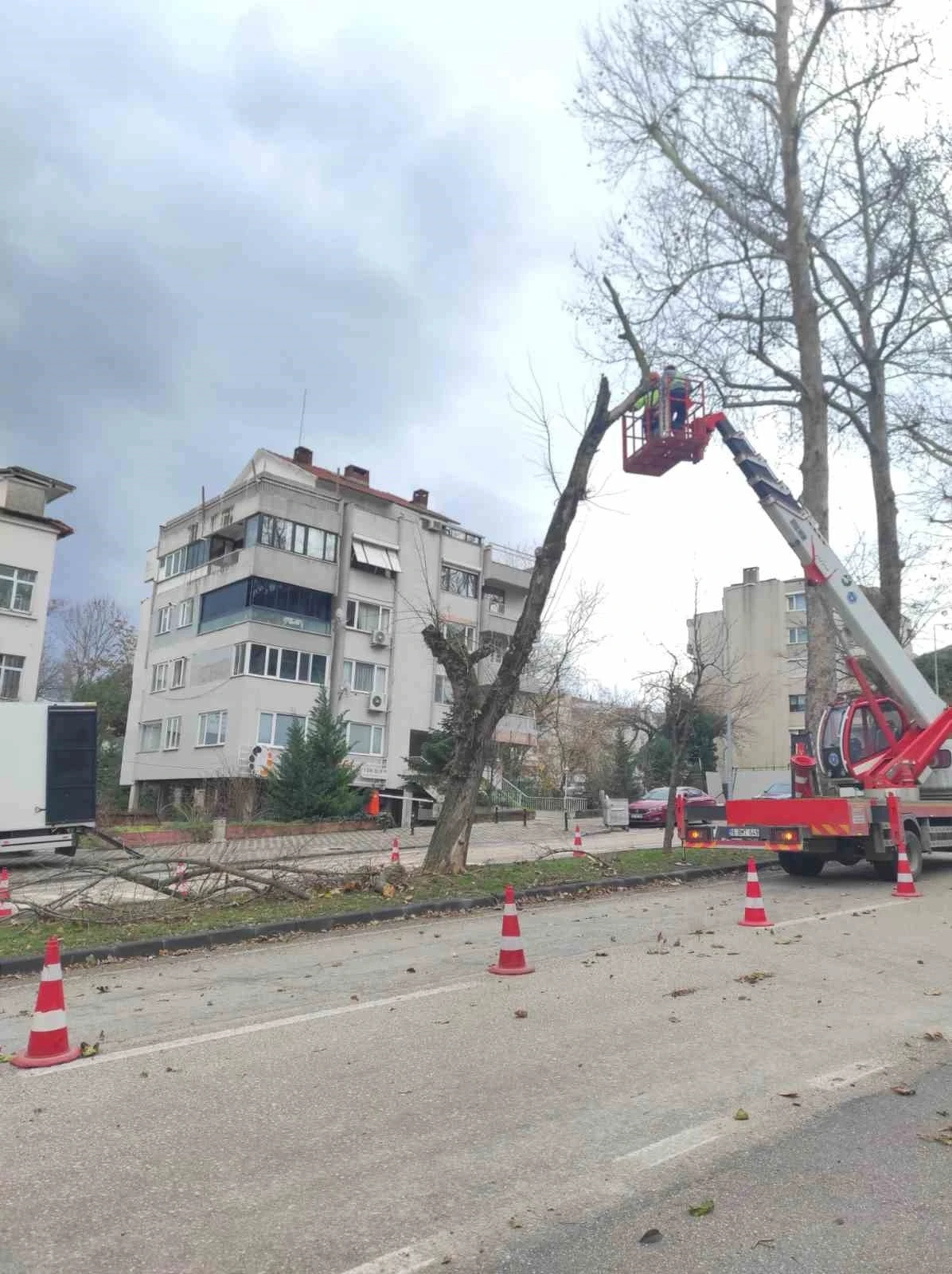 Lodosa karşı b&uuml;y&uuml;kşehir ekipleri sahada
