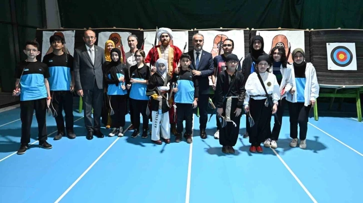 Madalyalı ok&ccedil;ular burada yetişecek
