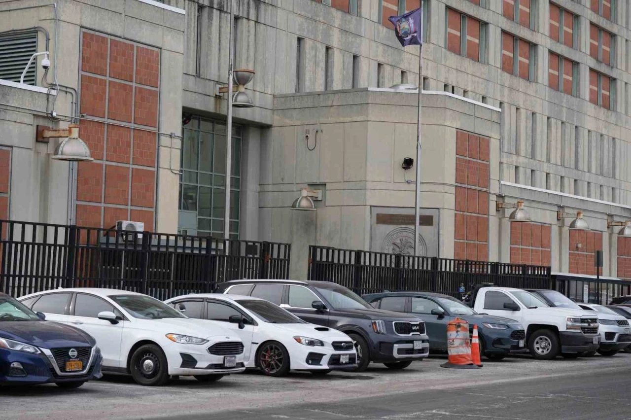 Maduro&rsquo;nun New York&rsquo;ta tutulacağı iddia edilen g&ouml;zaltı merkezi g&ouml;r&uuml;nt&uuml;lendi
