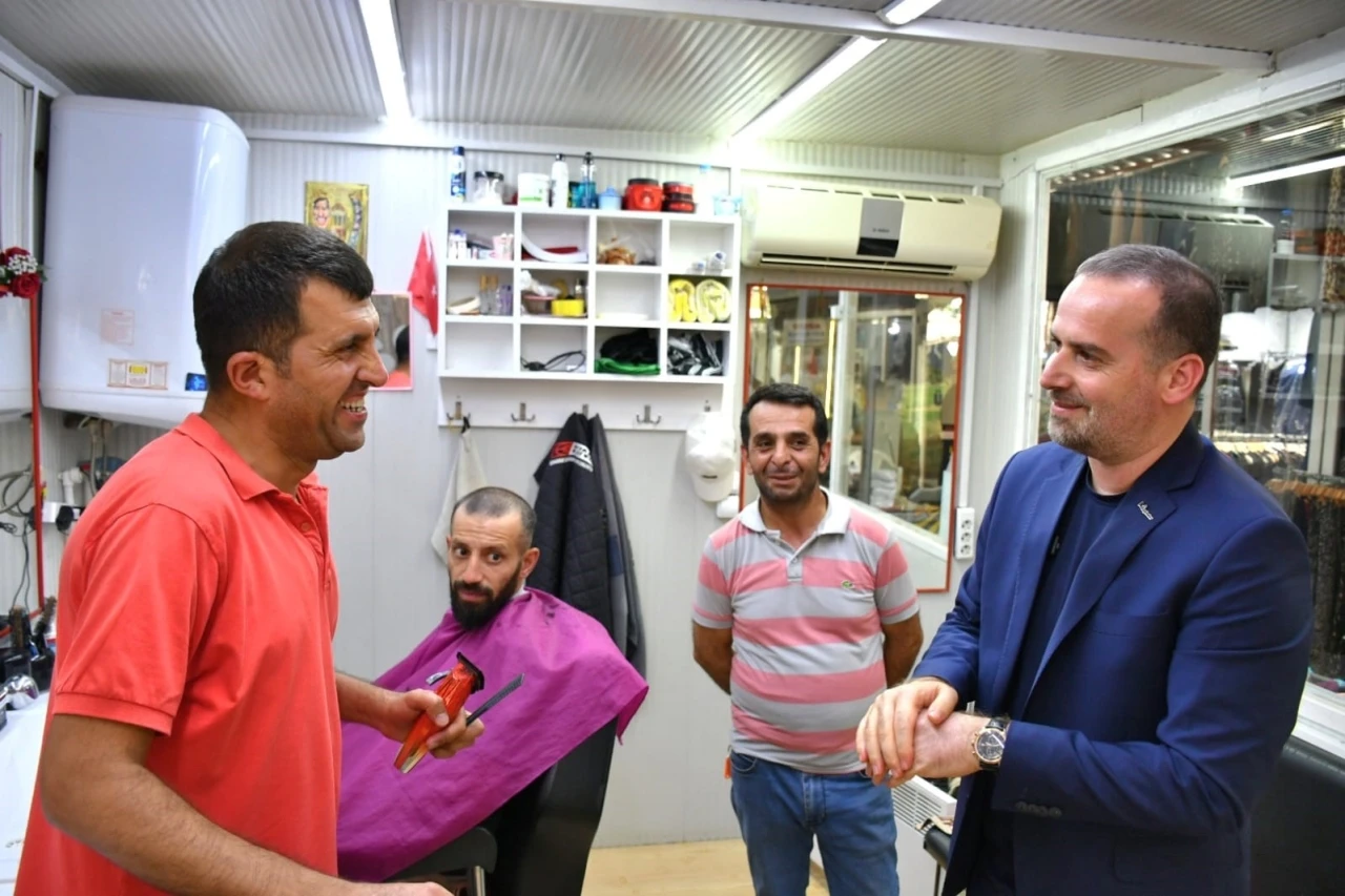 MAGİNDER Başkanı Karademir Kanalboyu esnafı ile bir araya geldi
