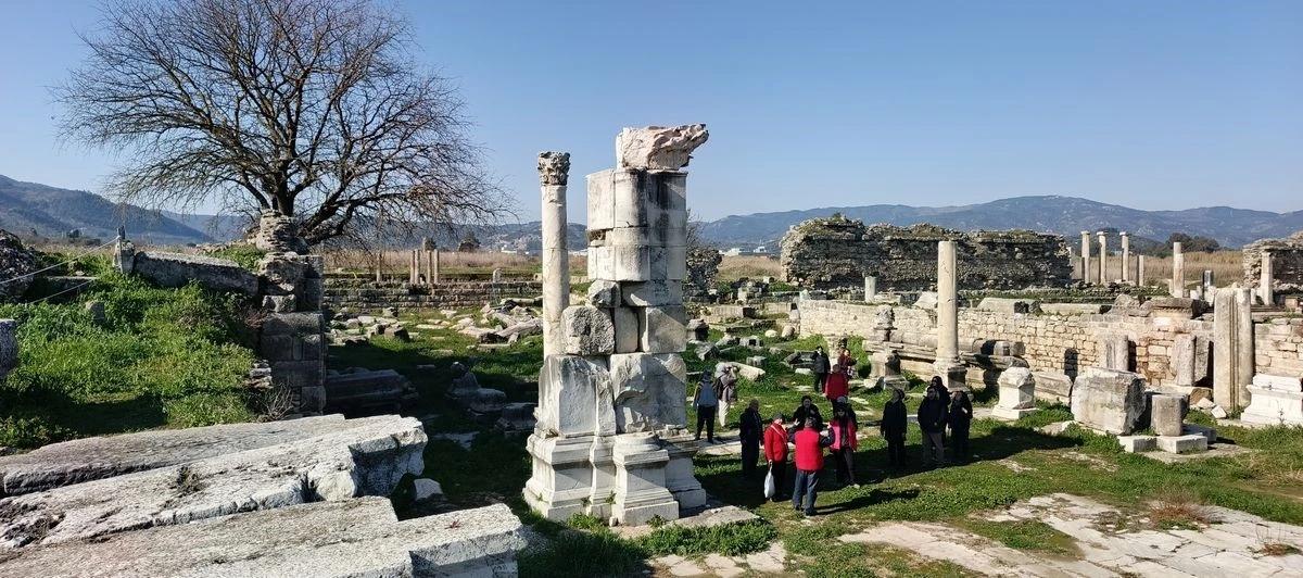 Magnesia Antik Kenti&rsquo;nde tarih ve doğa aynı rotada
