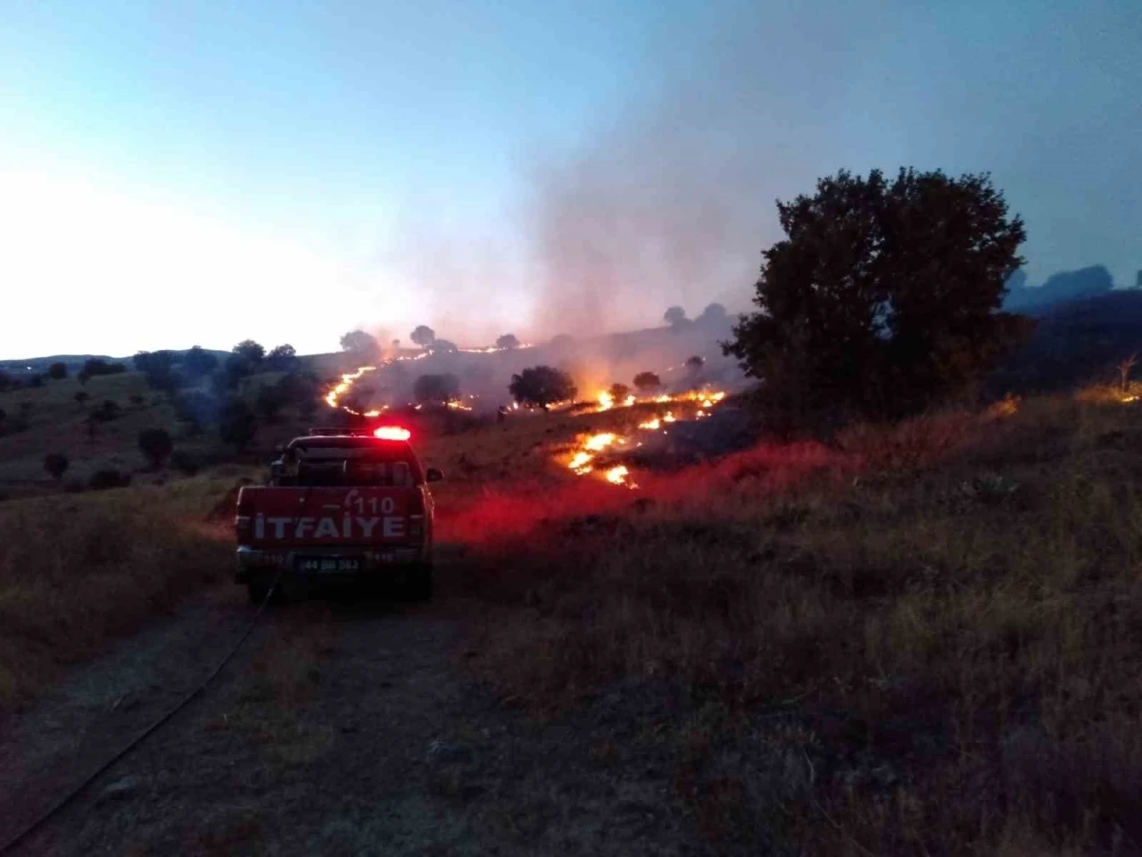Malatya Büyükşehir İtfaiyesi vatandaşları uyardı
