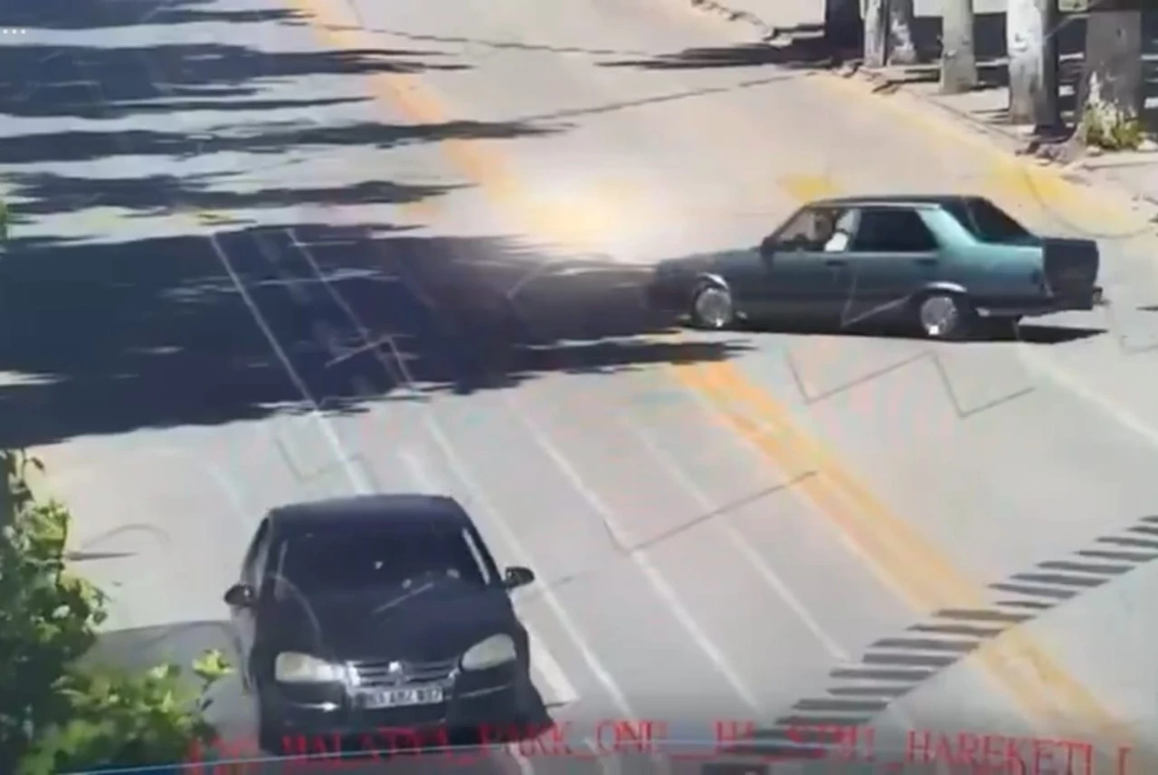 Malatya’da cadde ortasında drift yapan sürücüye ağır ceza
