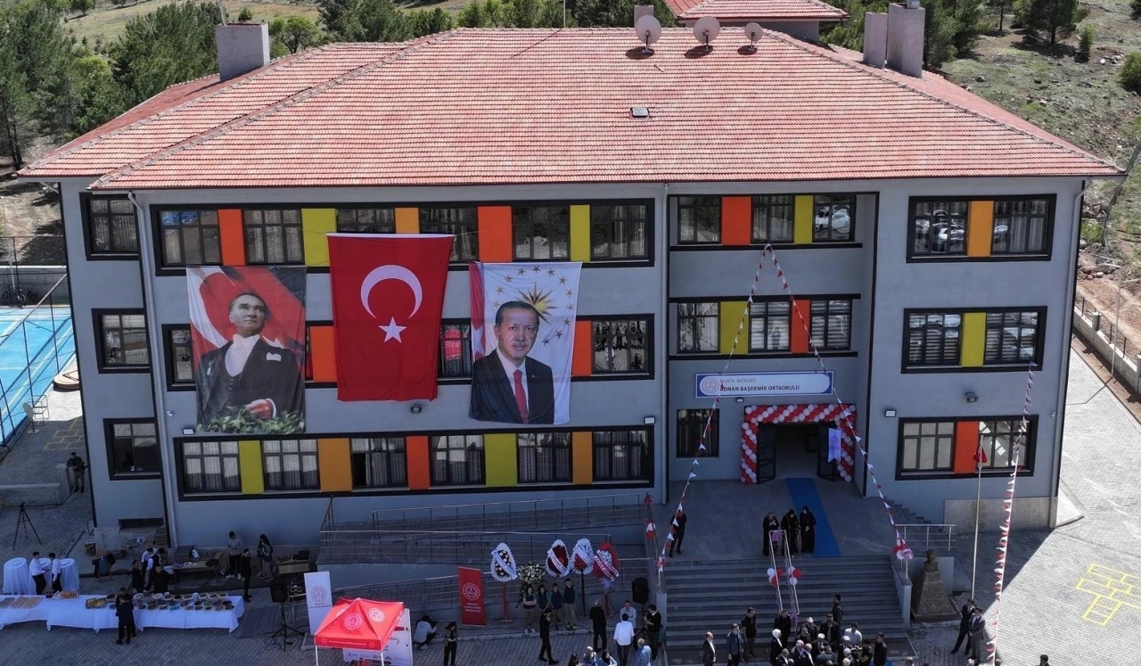 Malatya’da deprem sonrası bin 208 sınıf tamamlandı
