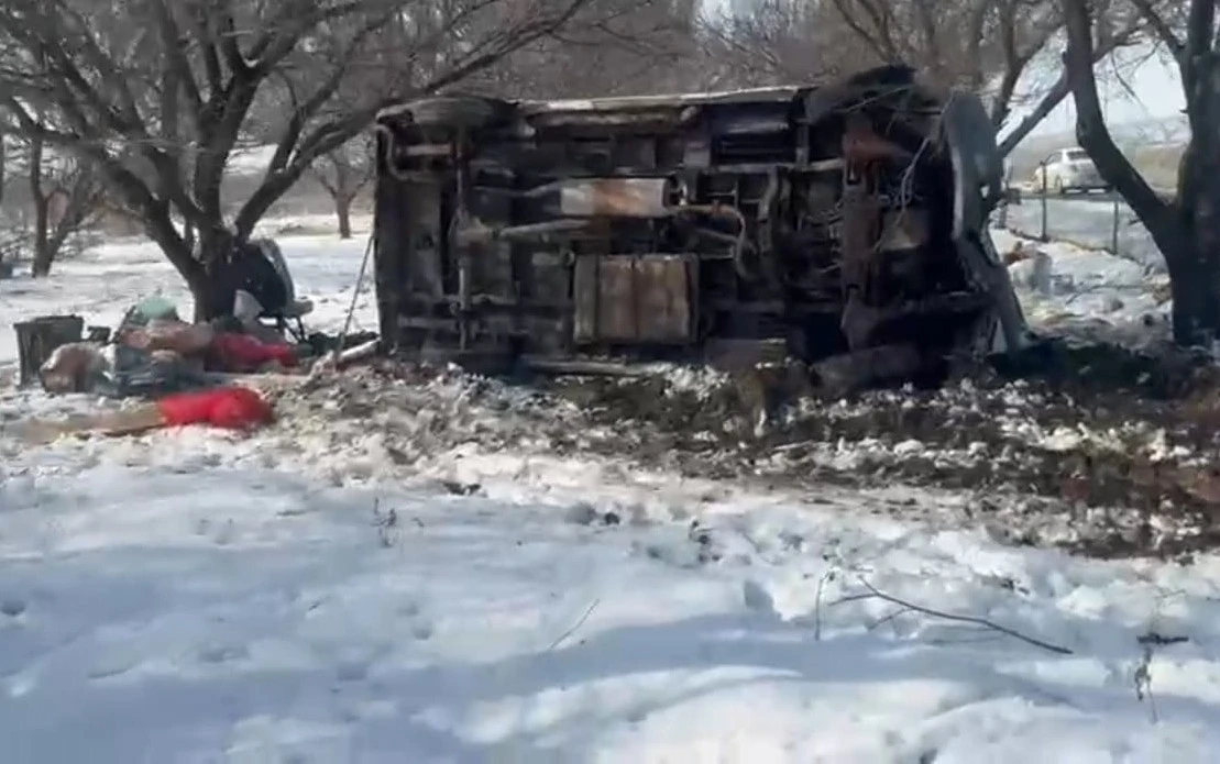 Malatya&rsquo;da kontrolden &ccedil;ıkan minib&uuml;s kayısı bah&ccedil;esine u&ccedil;tu
