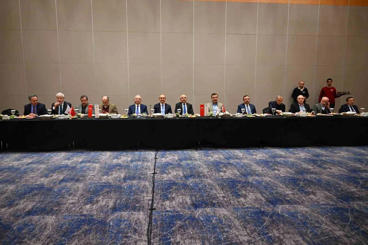 Malatya&rsquo;da k&uuml;lt&uuml;r ve gelecek vizyonu buluşması
