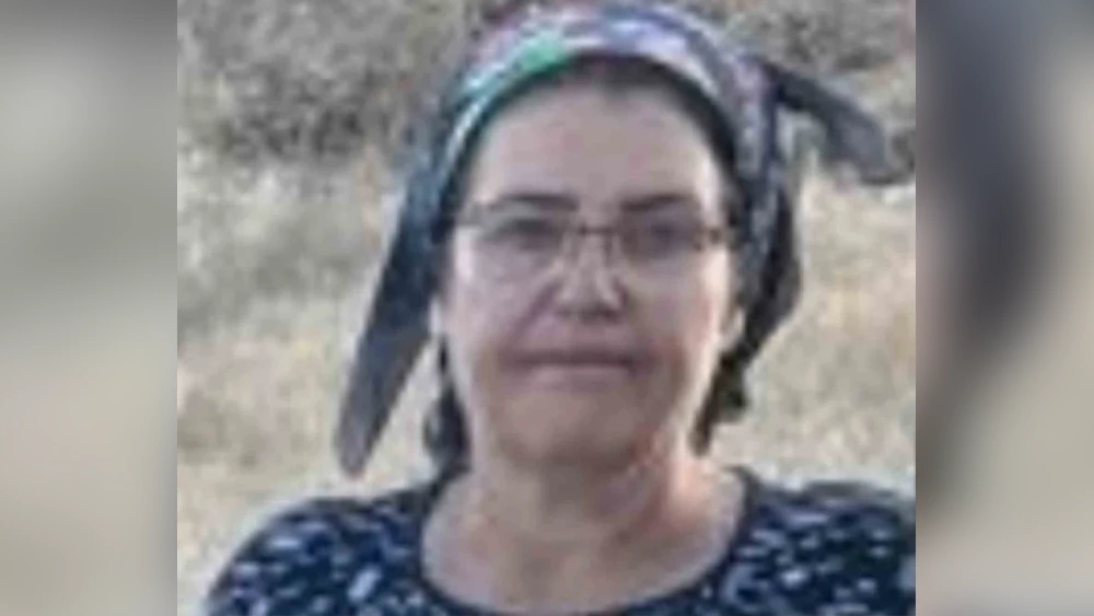 Üç çocuk annesi kadın havuzda ölü bulundu