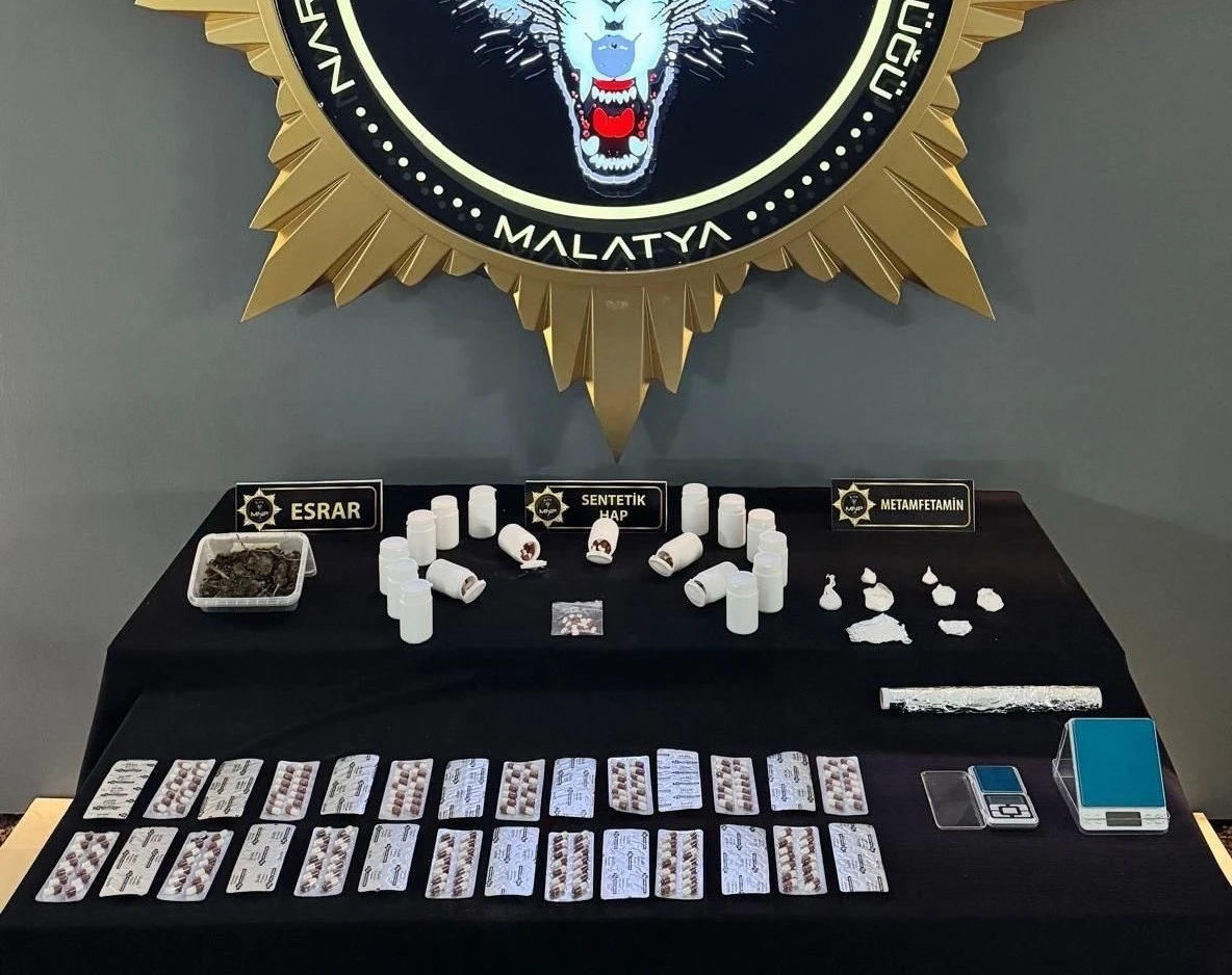 Malatya&rsquo;da uyuşturucu operasyonu: 14 g&ouml;zaltı
