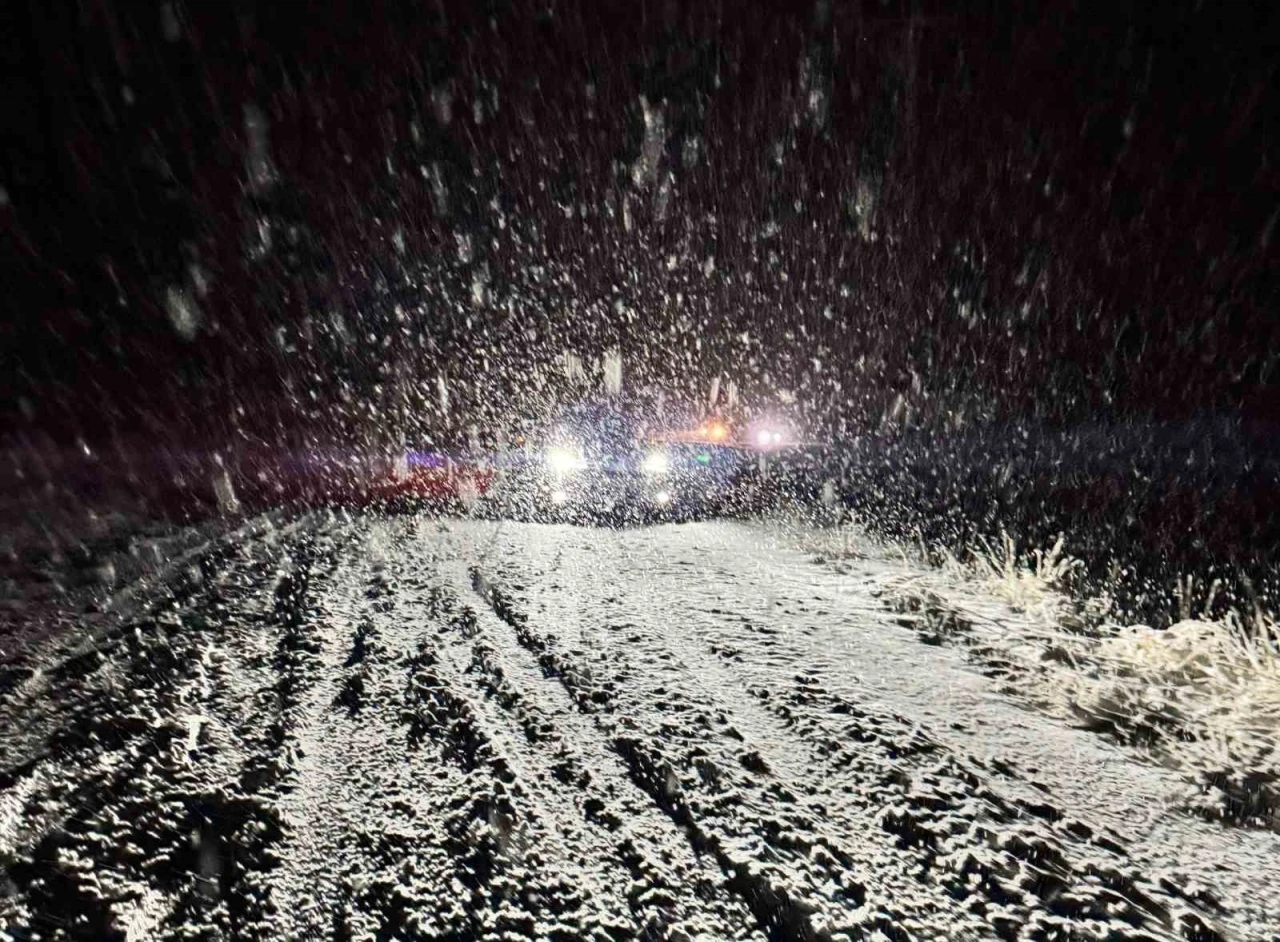 Malatya kırsalında kar yağışı etkili oluyor
