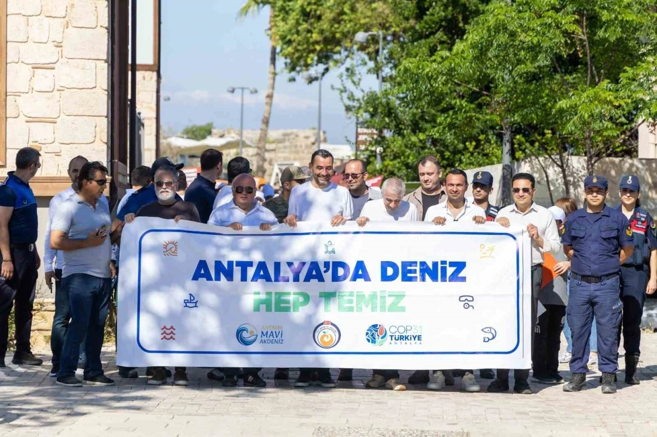 Manavgat&rsquo;ta &ccedil;evre i&ccedil;in anlamlı buluşma
