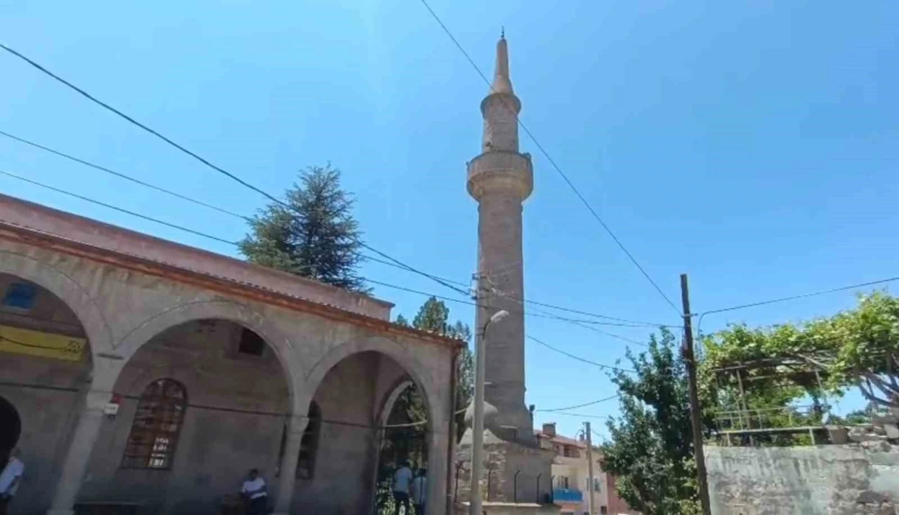 Manevi buluşma noktası Ulu Cami 3 asırdır ayakta
