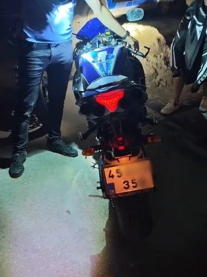 Manisa&rsquo;da abartılı egzoza 27 bin 629 TL ceza
