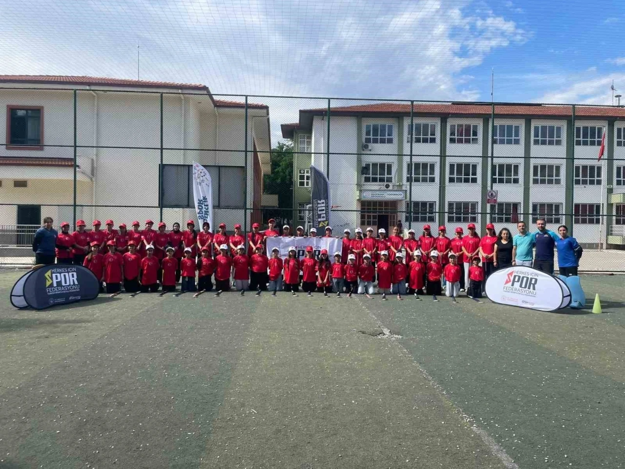 Manisa&rsquo;da Gen&ccedil;lik ve Spor Festivalleri coşkusu
