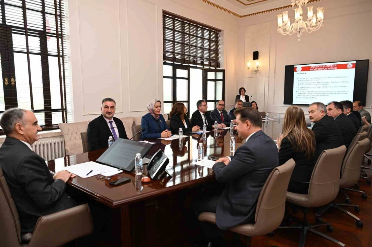 Manisa’da kadınların güçlenmesi için stratejik toplantı
