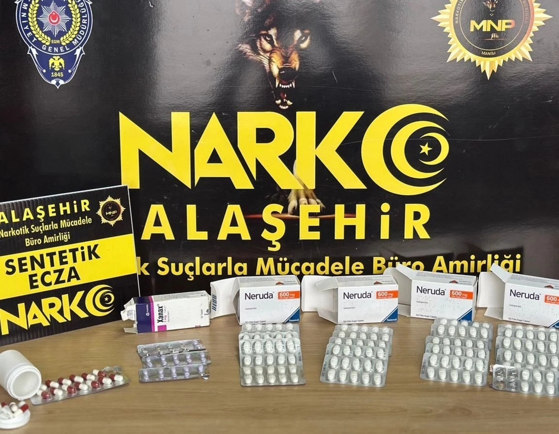 Manisa&rsquo;da narkotik operasyonunda 5 tutuklama
