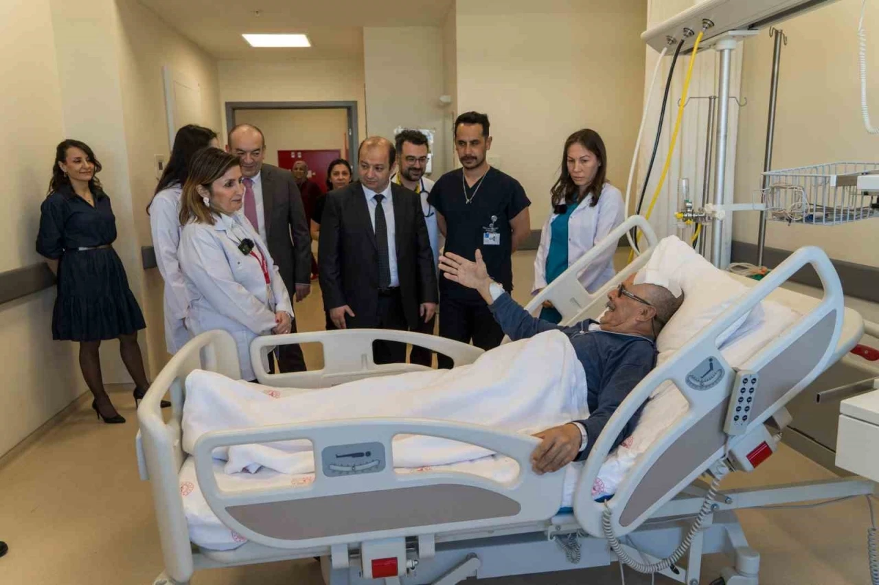 Manisa&rsquo;da tarihi ameliyat: Beyin piliyle gelen ikinci hayat
