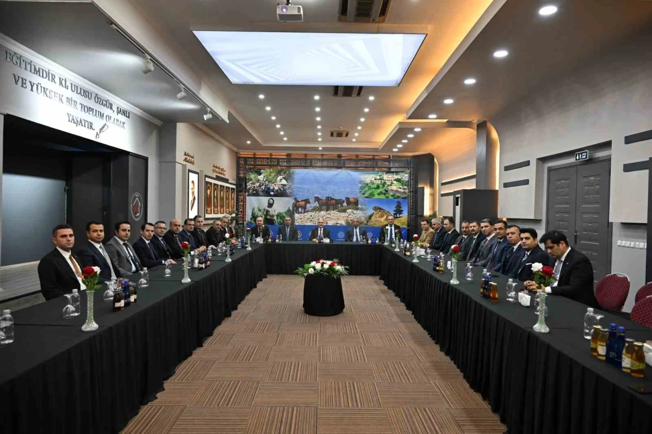 Manisa&rsquo;nın 2026 hedefleri Vali &Ouml;zkan başkanlığında değerlendirildi
