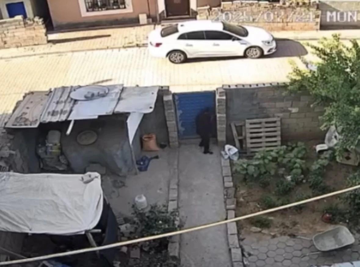 Mardin’de hırsız iki ayrı evden 5 bin lira çaldı
