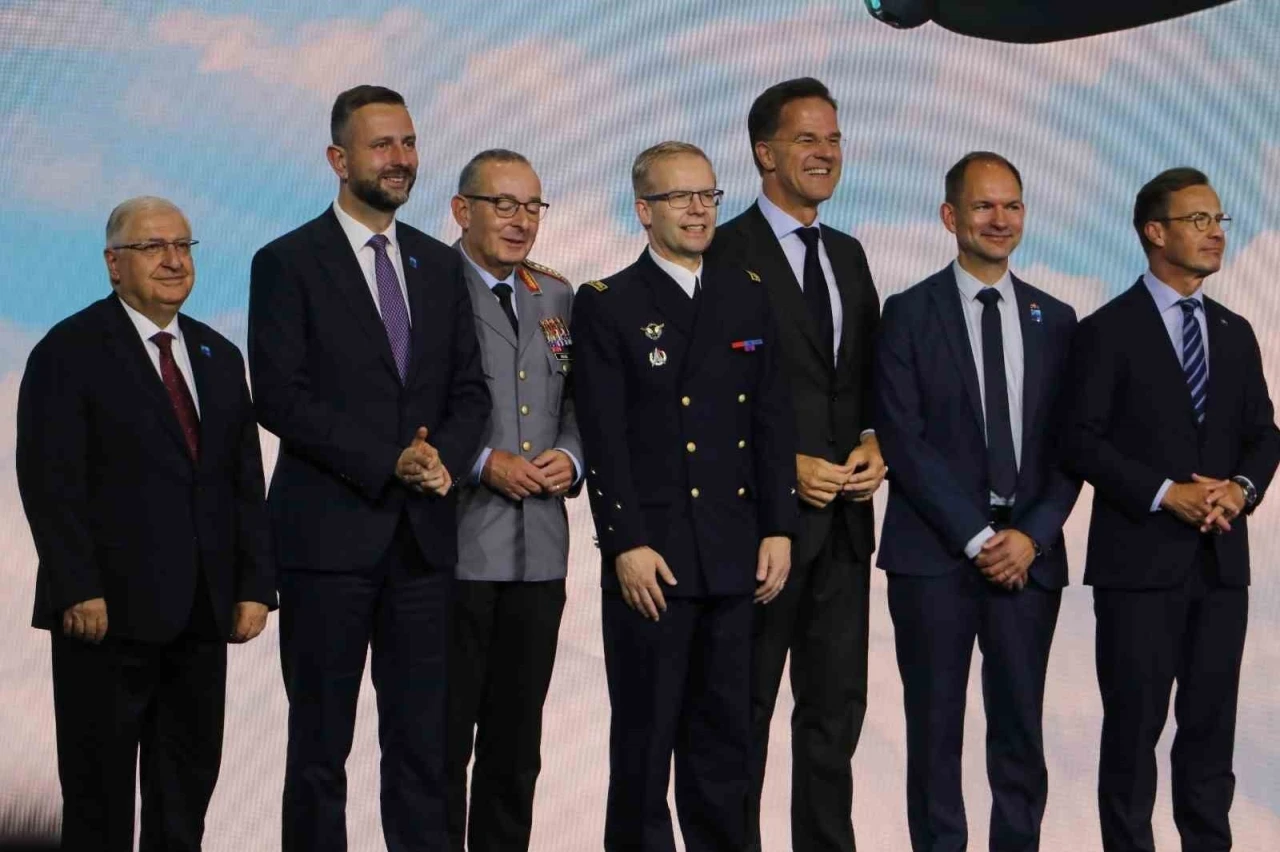 Mark Rutte a&ccedil;ıkladı: NATO&rsquo;dan 3 stratejik tedarik s&ouml;zleşmesi
