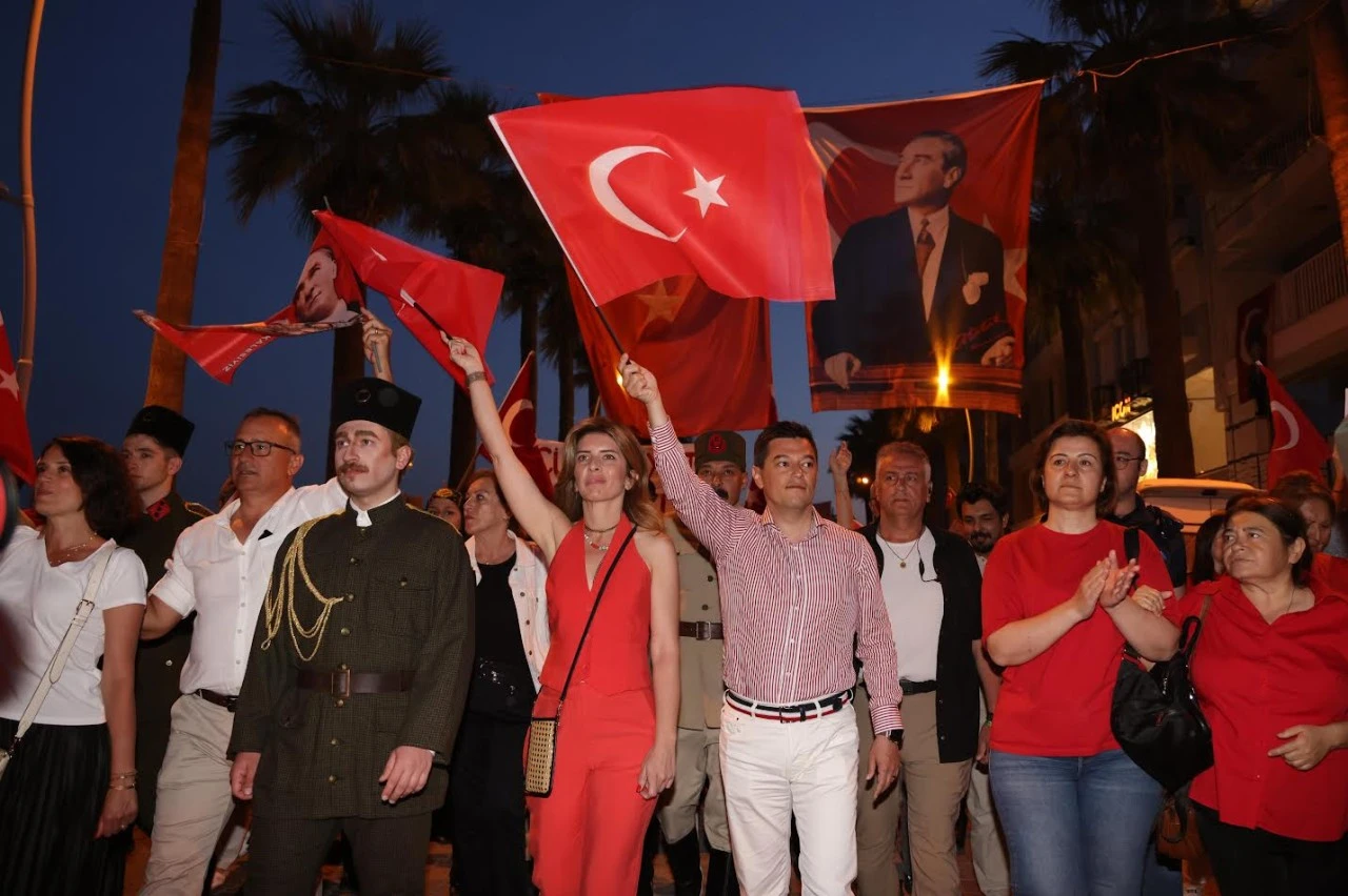 Marmaris 19 Mayıs'ı Coşkuyla Kutladı