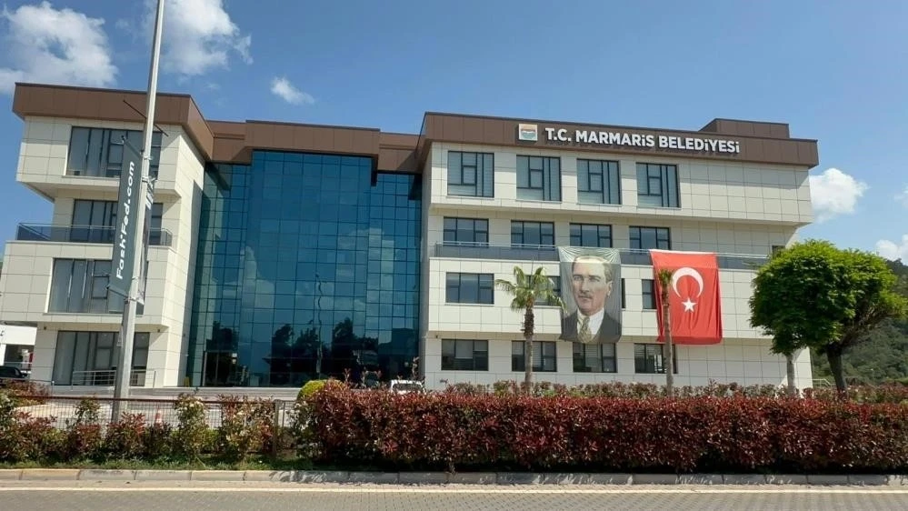 Marmaris Belediyesi’ne yargı freni: İşten çıkarılan personel davayı kazandı
