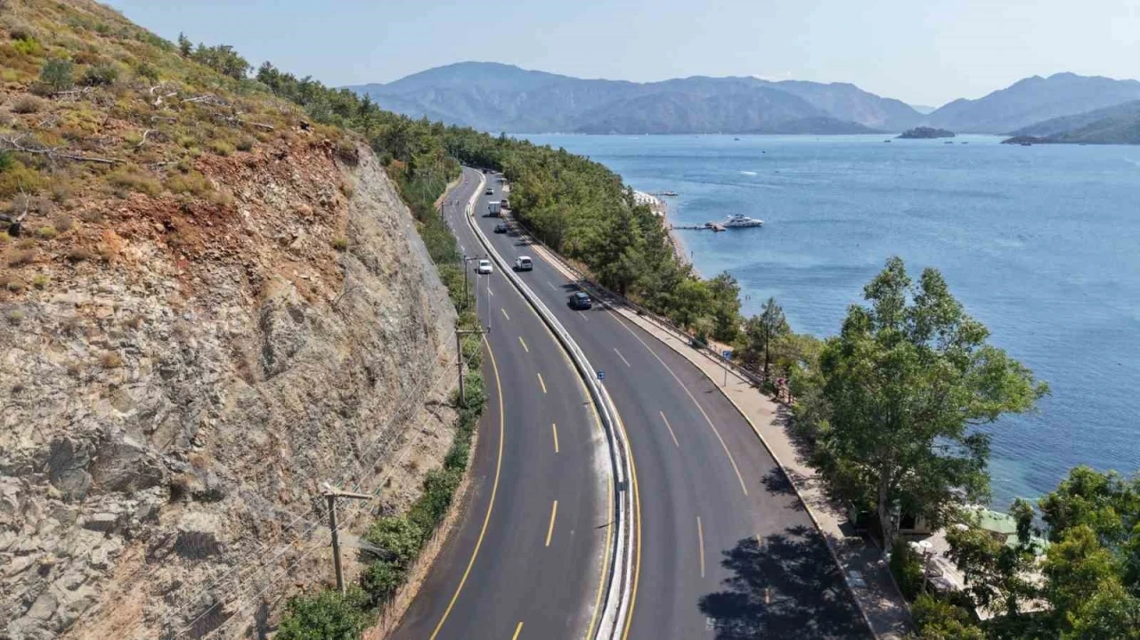 Marmaris İ&ccedil;meler&rsquo;e 77 milyon TL&rsquo;lik yol yatırımı
