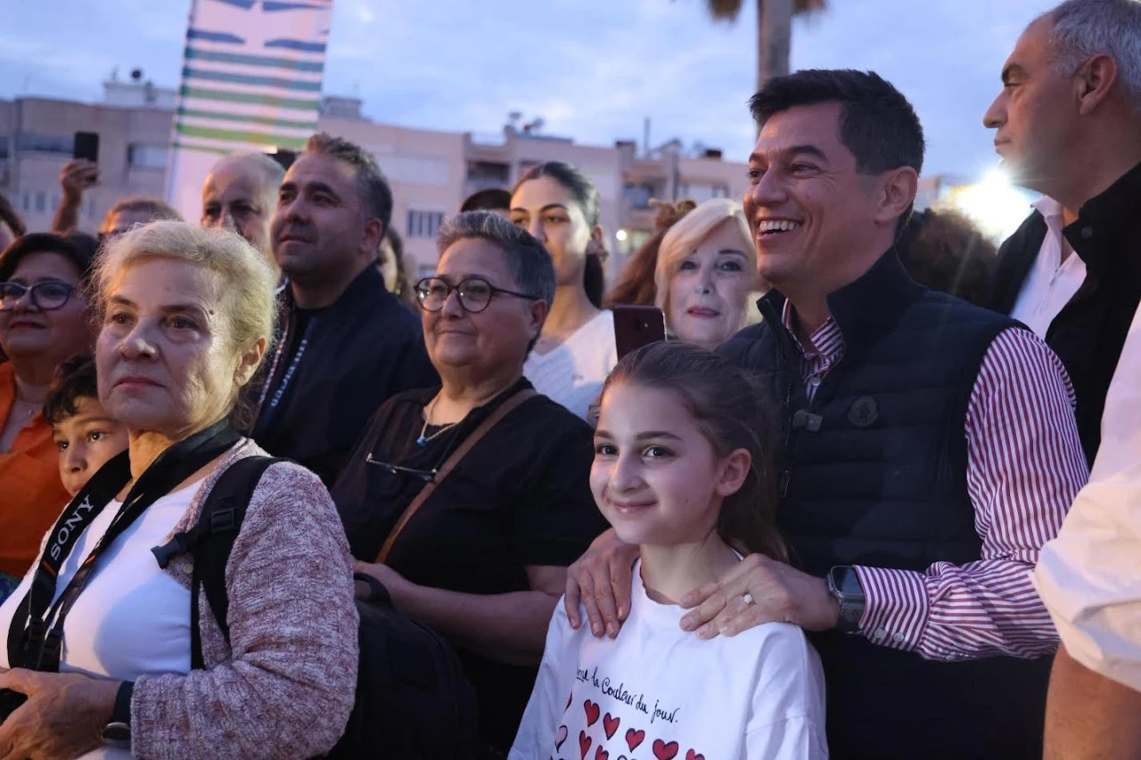 Marmaris Sahili Hıdırellez Coşkusuyla İnledi