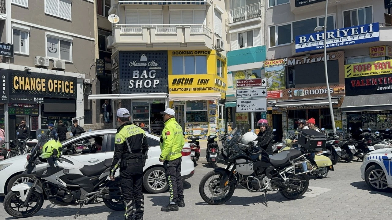 Marmaris&rsquo;te artan motosiklet kazaları endişe yaratıyor
