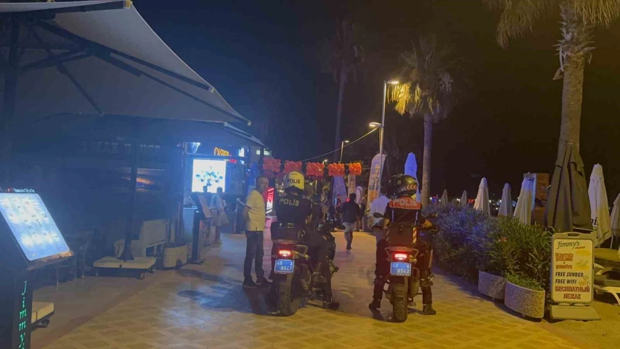 Marmaris’te meşale şovlu eğlencelere emniyetten denetim
