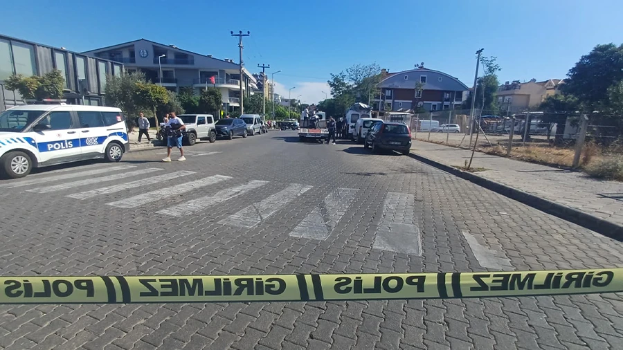 Marmaris’te motosikletli saldırı: 1 yaralı
