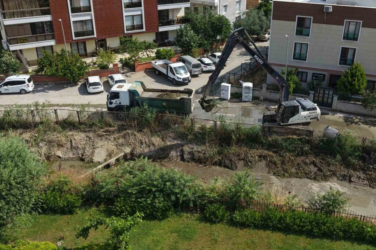 MASKİ&rsquo;den merkezde dev kanal temizliği
