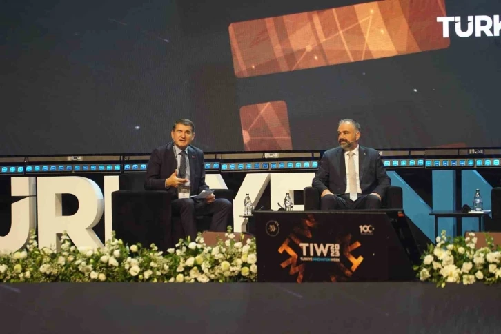 “Mavi Vatan’dan sonra korunması gereken bir diğer değer: “Siber Vatan””