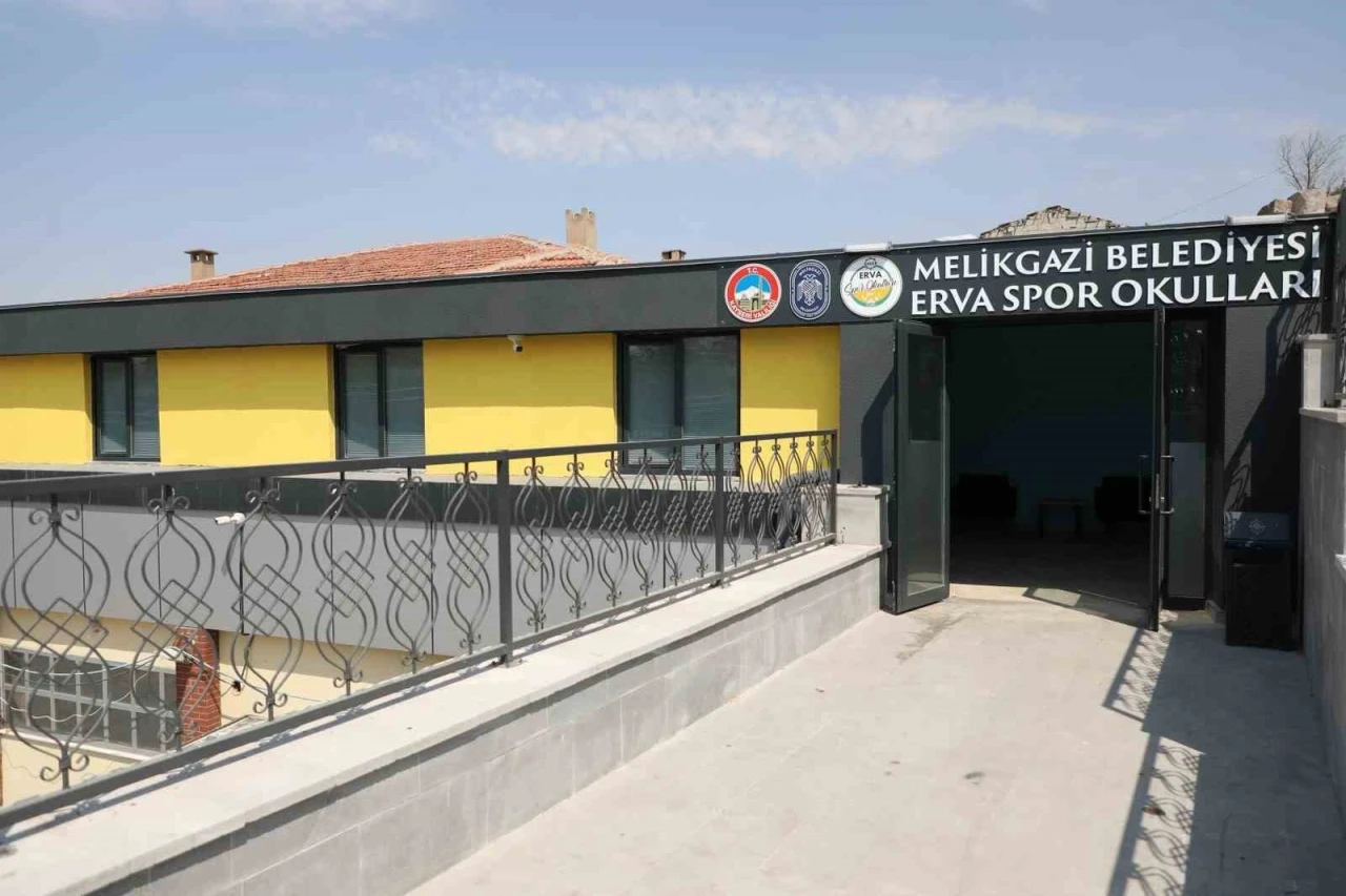 Melikgazi Belediyesi ERVA Spor Okulu açılıyor
