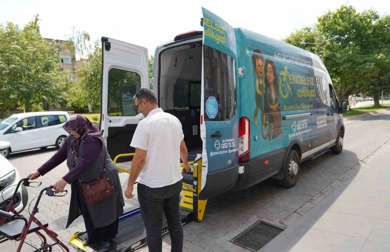 Melikgazi hizmette engel tanımıyor
