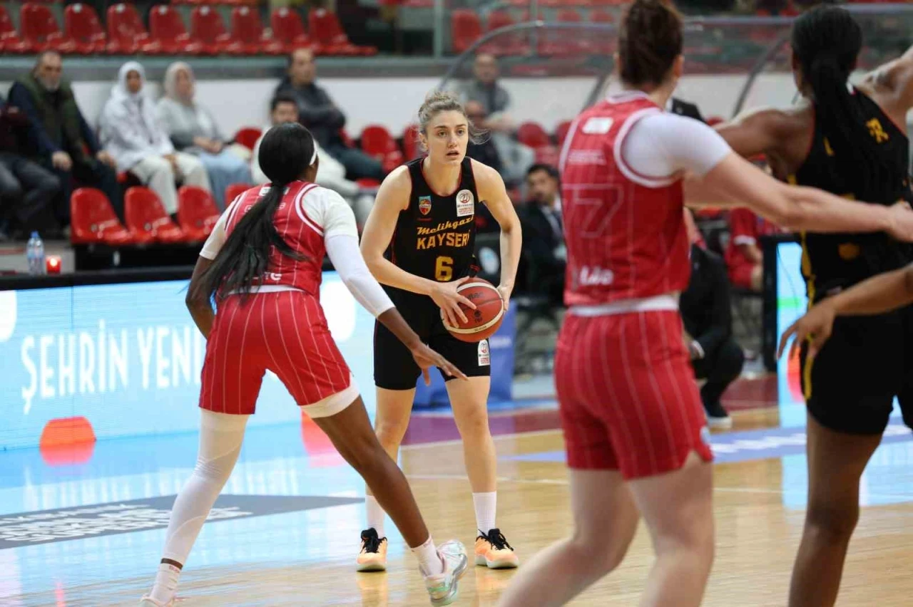 Melikgazi Kayseri Basketbol evinde kaybetti
