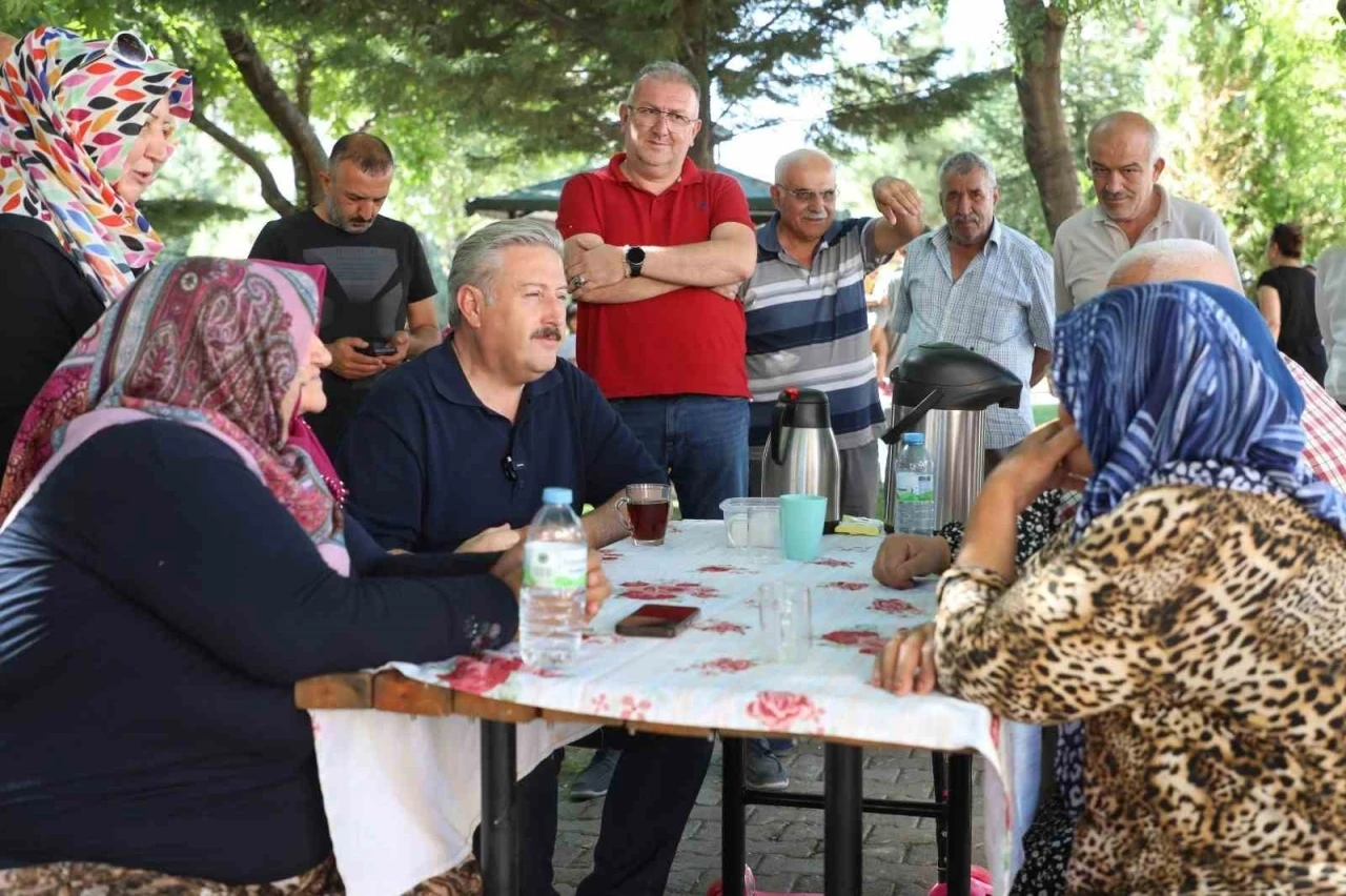 Melikgazi’nin parkları yenileniyor